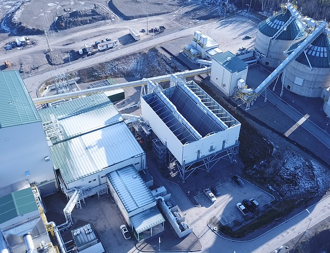 Renewable and conventional power generation